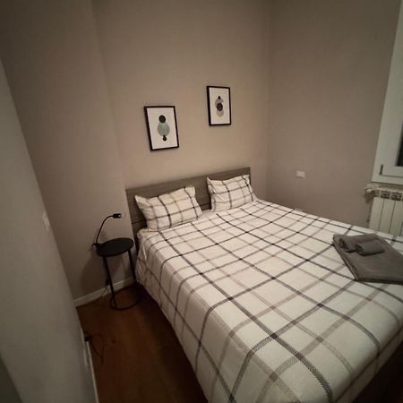 Central And Cosy Apartament Bologna Exteriör bild