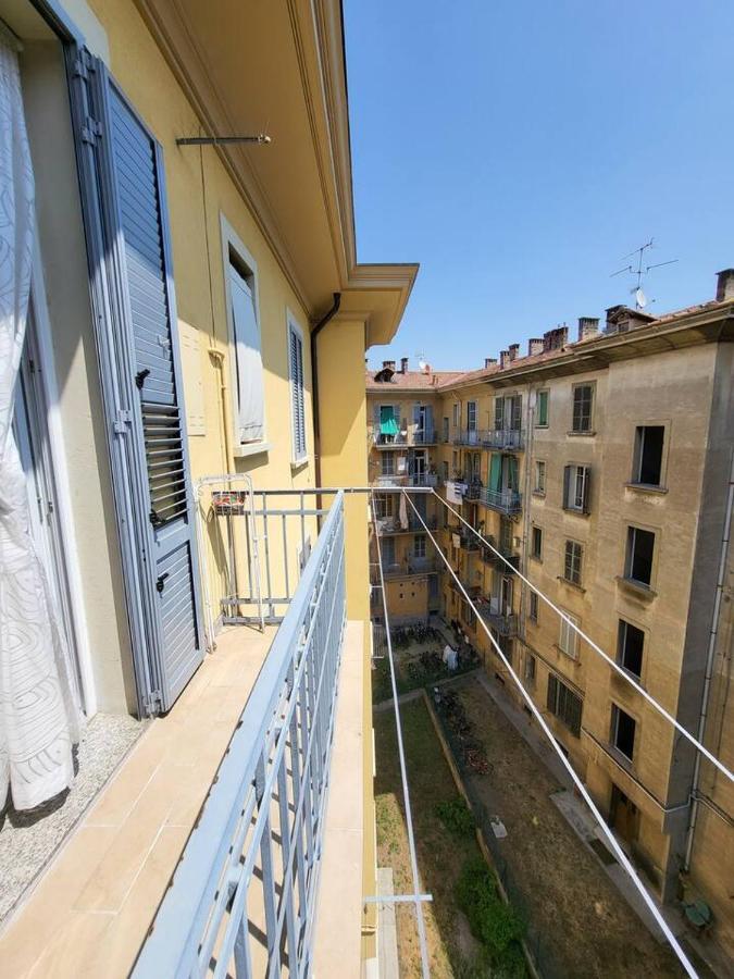 Central And Cosy Apartament Bologna Exteriör bild