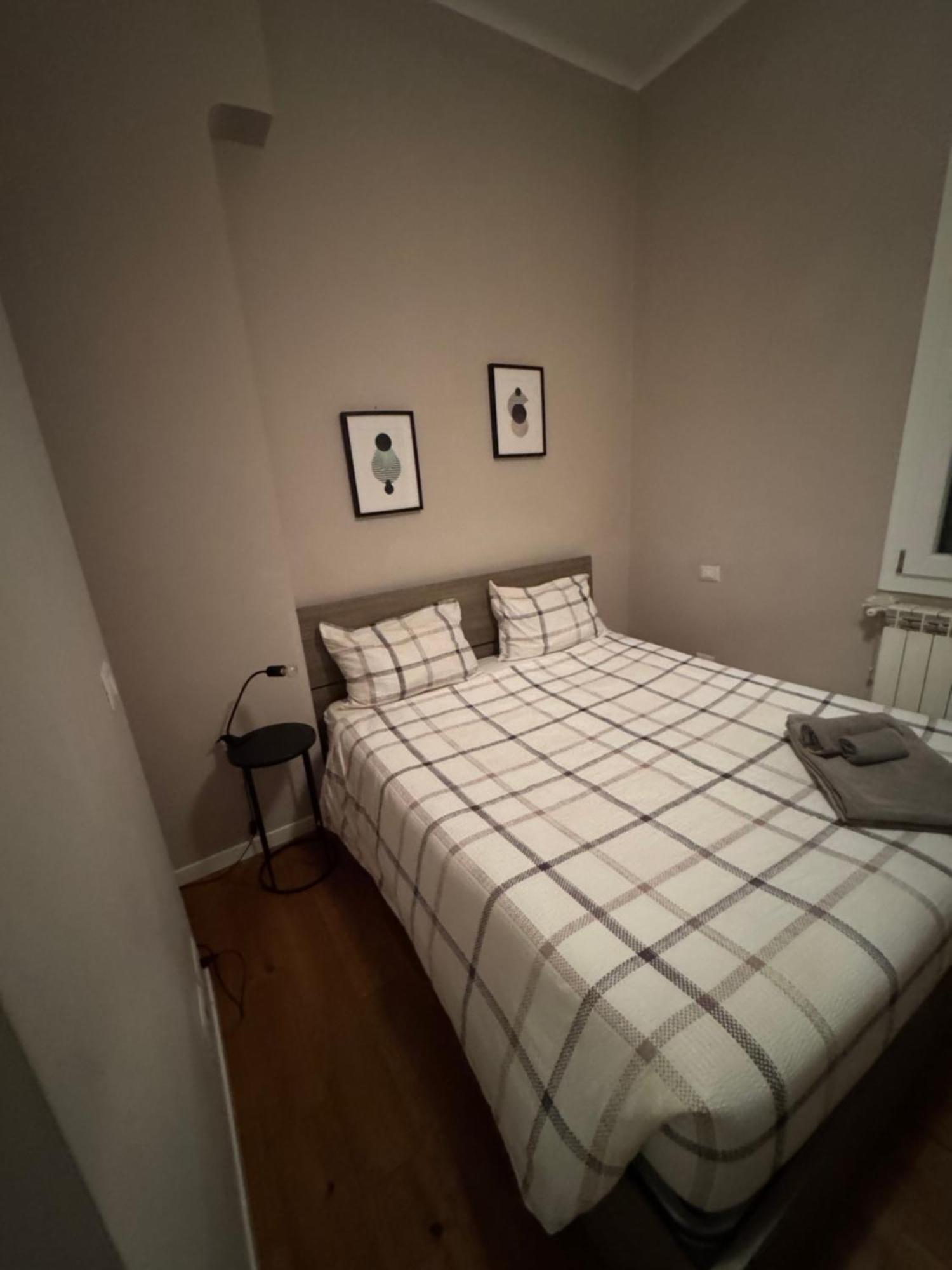 Central And Cosy Apartament Bologna Exteriör bild