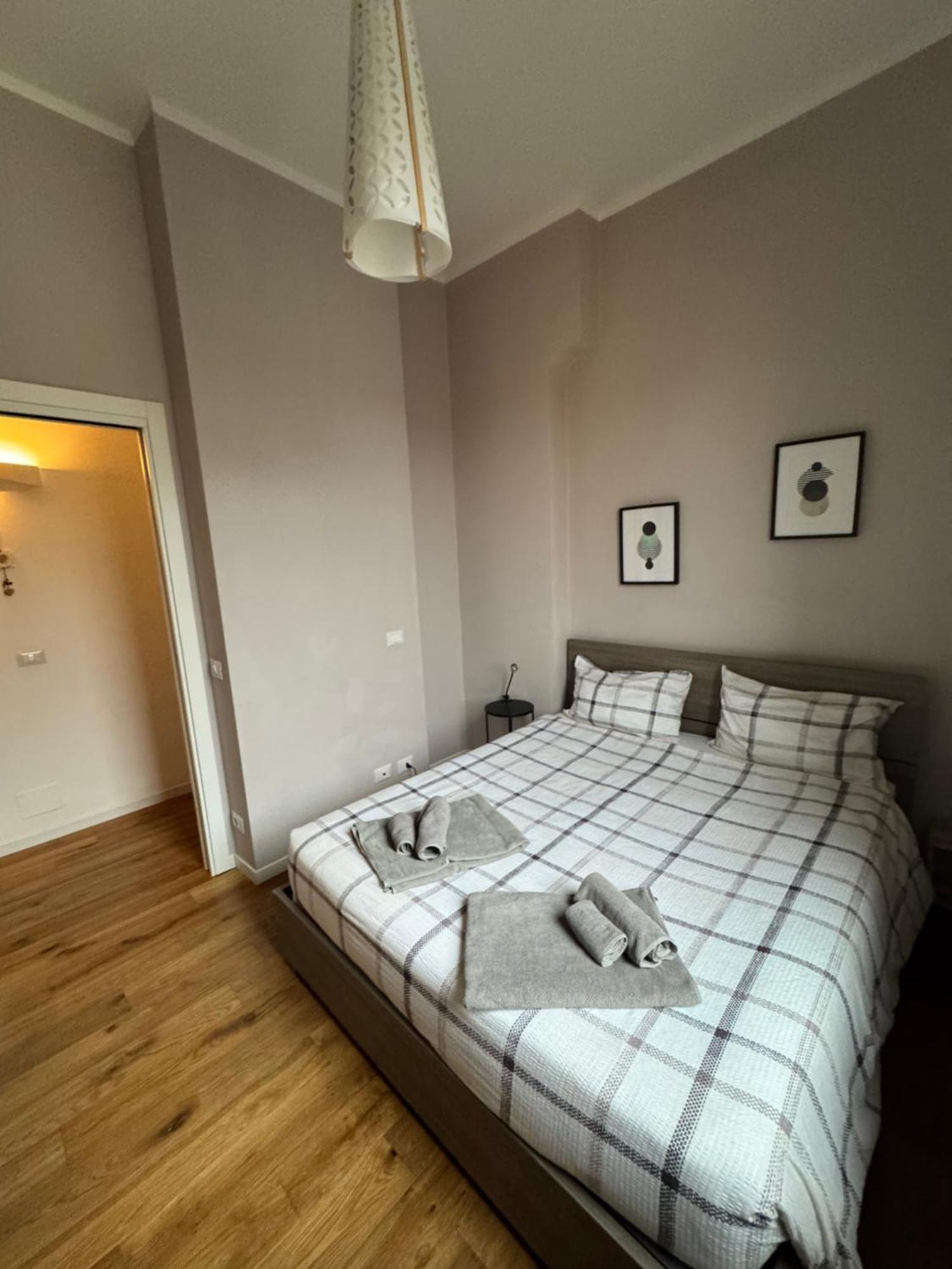 Central And Cosy Apartament Bologna Exteriör bild