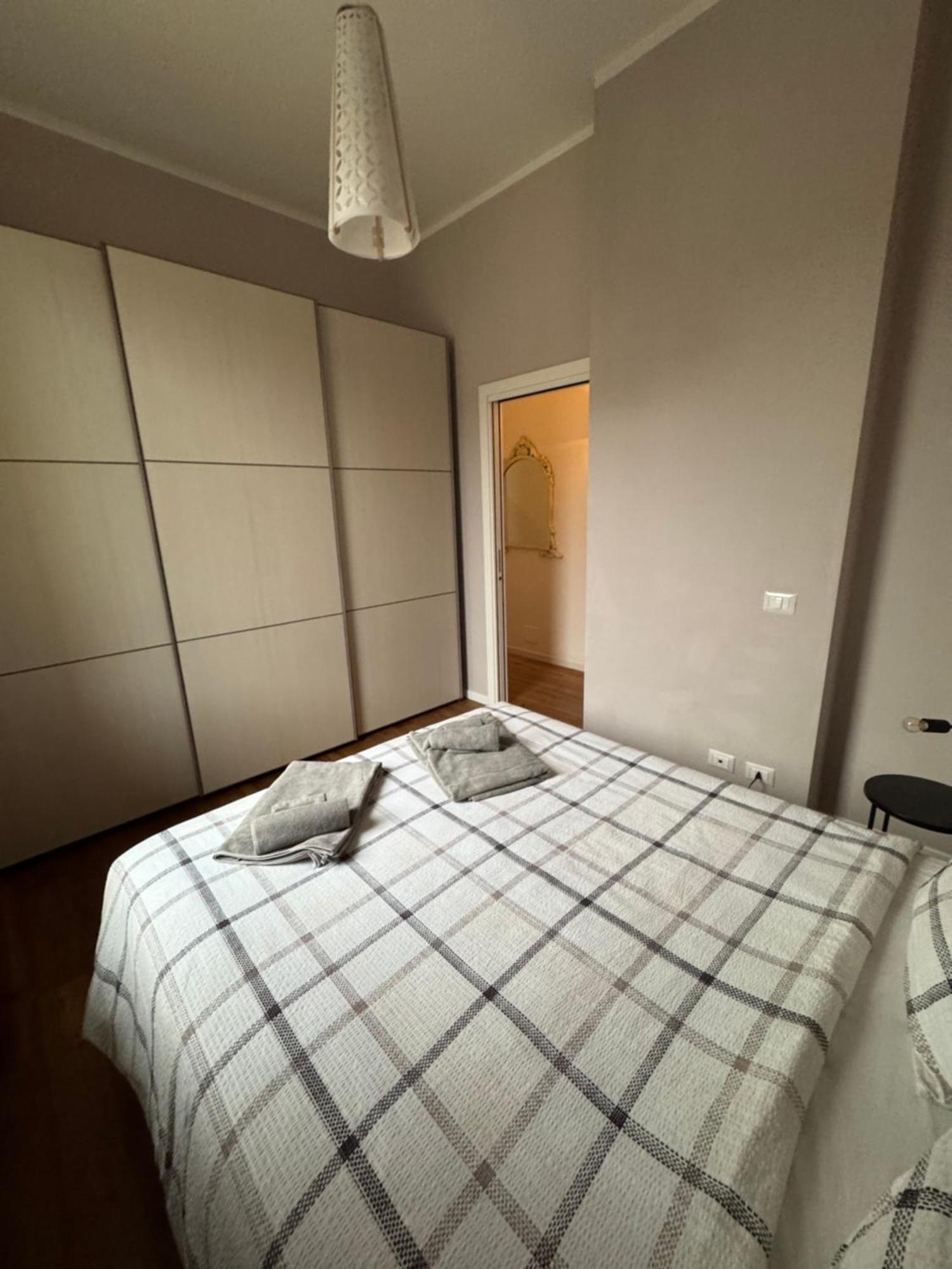 Central And Cosy Apartament Bologna Exteriör bild